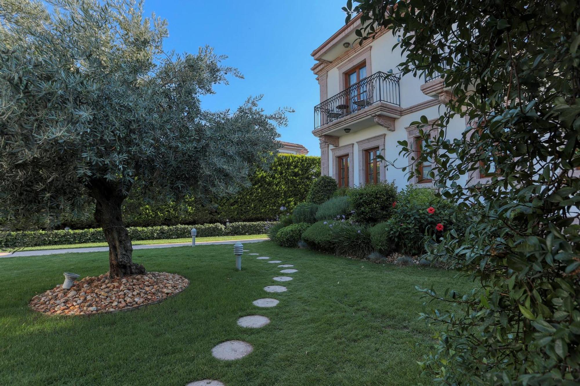 Tas Bahce Hotel Cunda Айвалык Экстерьер фото